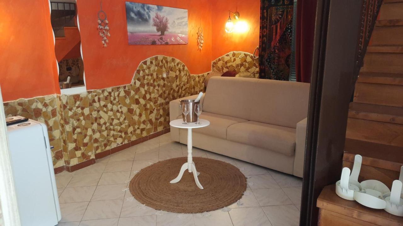 Lungomare Bed and Breakfast Pozzuoli Værelse billede